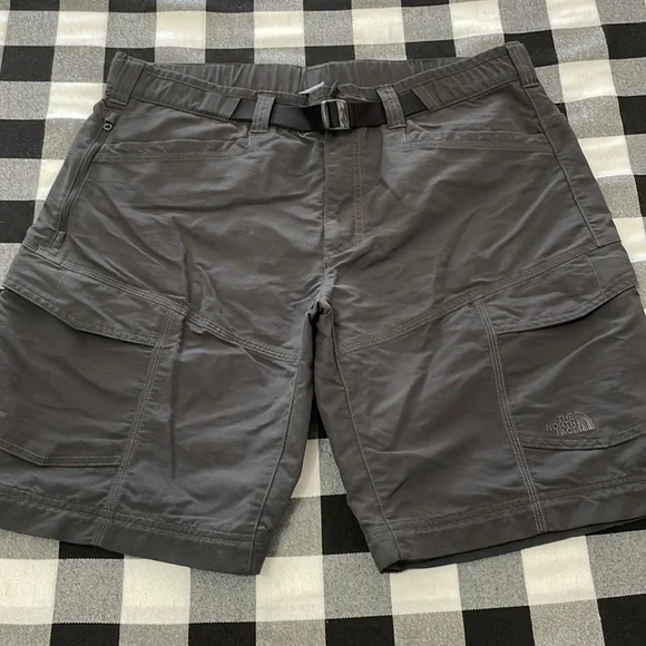 The North Face Men’s Gray Cargo Shorts