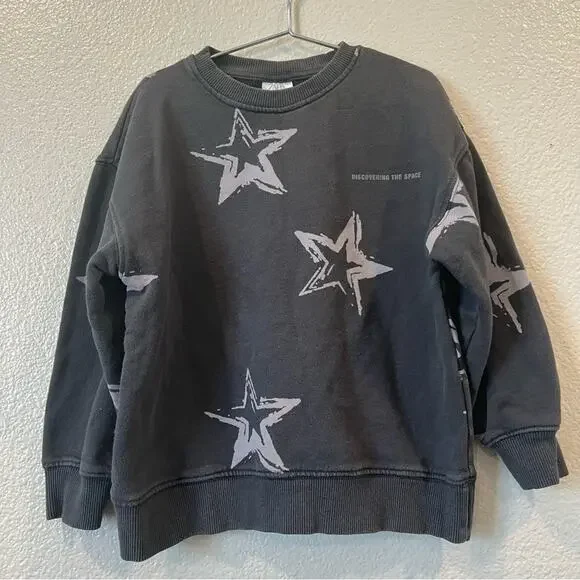Zara charcoal gray dye star print discovering the space sweatshirt