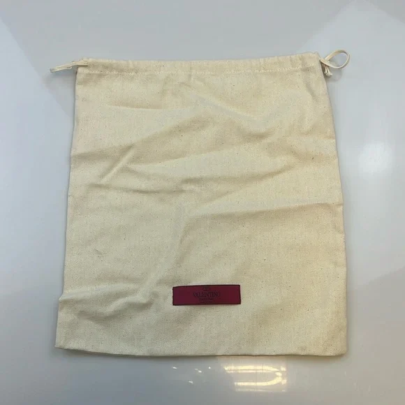 Valentino Garavani Dust Bag N151-39