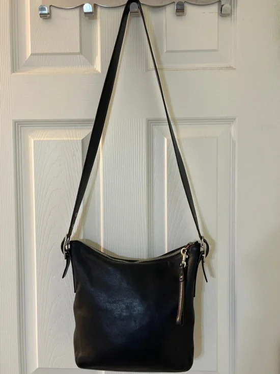 Vintage Coach Black Leather Legacy Slim Duffel 9325 Crossbody Shoulder Bag Purse