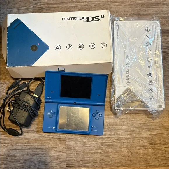 RARE Vintage Nintendo DS i, with Jeopardy Game.