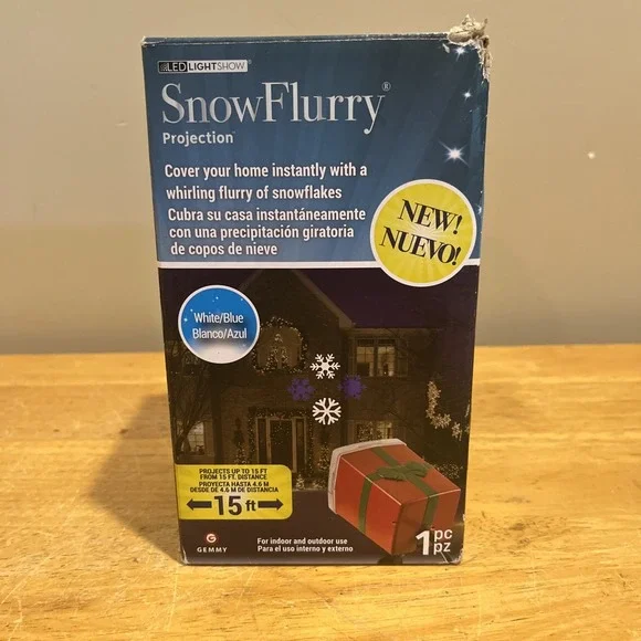 Snow Flurry‎ Projection Lightshow White & Blue LED Spotlight by Gemmy