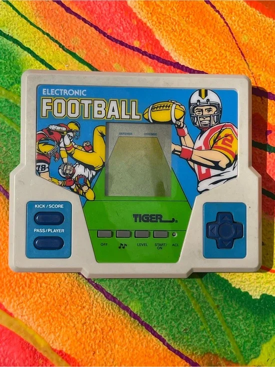 Tiger 1987 vintage Electronic Football Handheld Game tested working