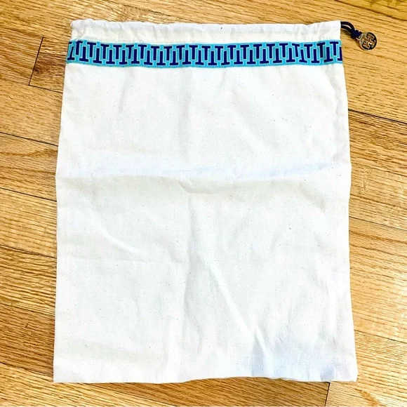 Tory Burch Dust Bag for Shoes/Handbags with Drawstring and Logo Charm 12