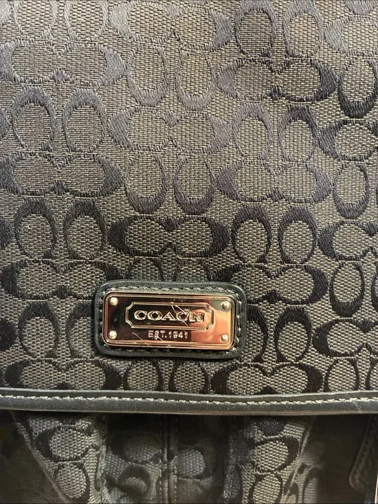Genuine Coach Signature Jacquard Black Canvas Messenger Bag F70283 2011