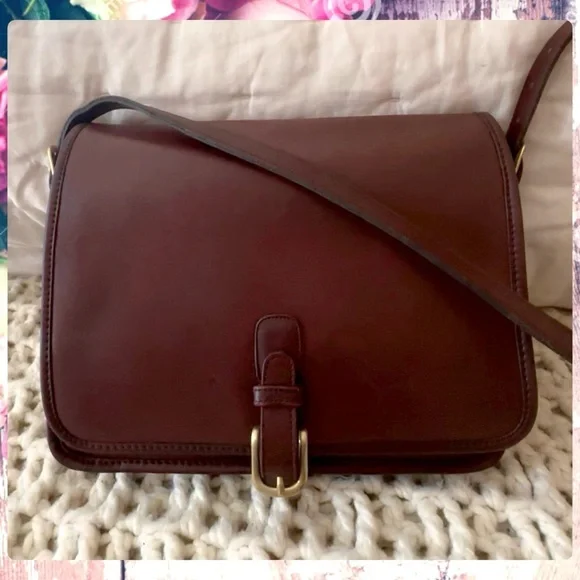 VINTAGE COACH MAHOGANY SADDLE POUCH BAG Style 9585