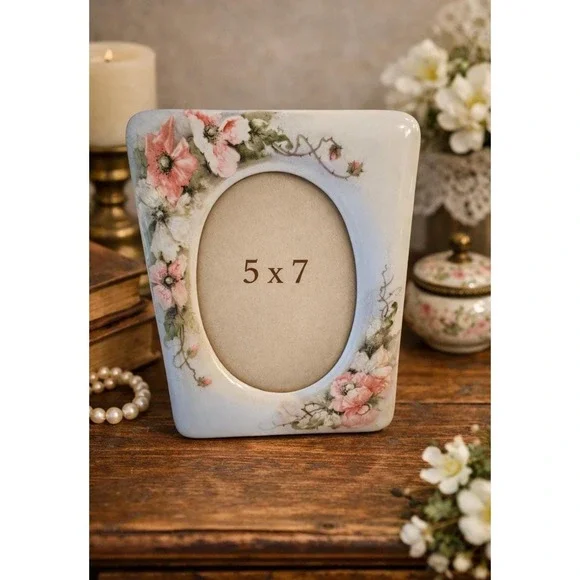 Vintage‎ Floral Porcelain Photo Frame Oval 5x7 Hand Painted Roses Gift