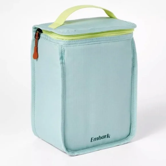Insulated Upright Lunch Bag from Embark