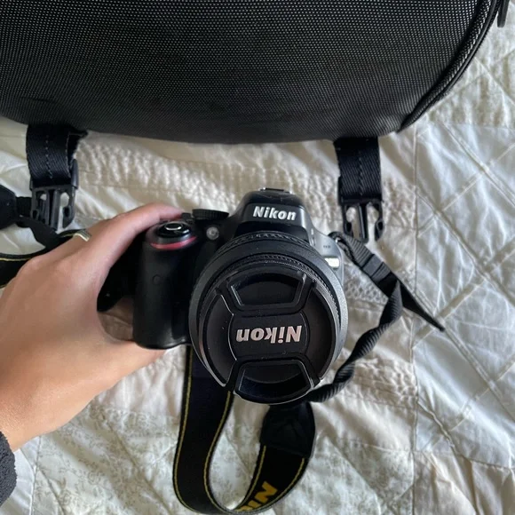 Nikon d5100 camera + 3 Lenses