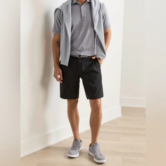 Peter Millar Black Salem Performance Short 9 inch Size 42 Preppy Golf
