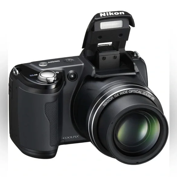 Nikon L105 12.1 MP Digital Camera with 15x Optical Zoom - Black