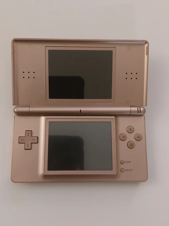 DS Lite in Rose Gold