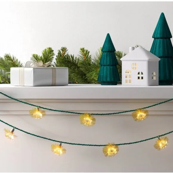 Target 20ct Christmas Tinsel Lights Gold Warm White Lights Green Wire