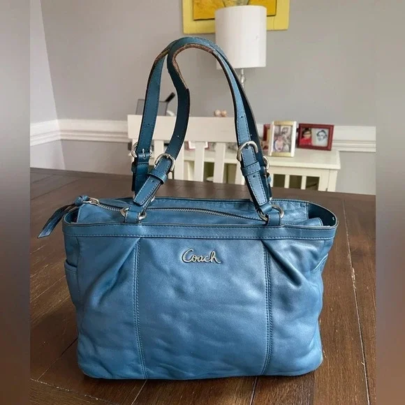 Coach tote bag