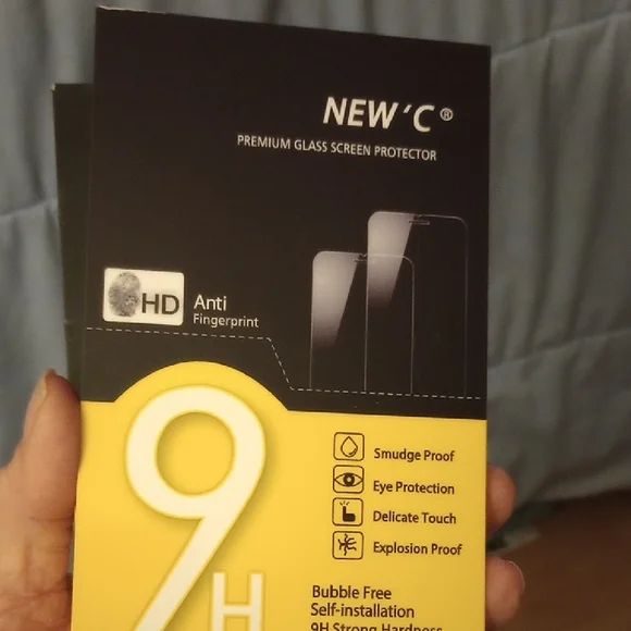 NEW'C Glass Screen Protector