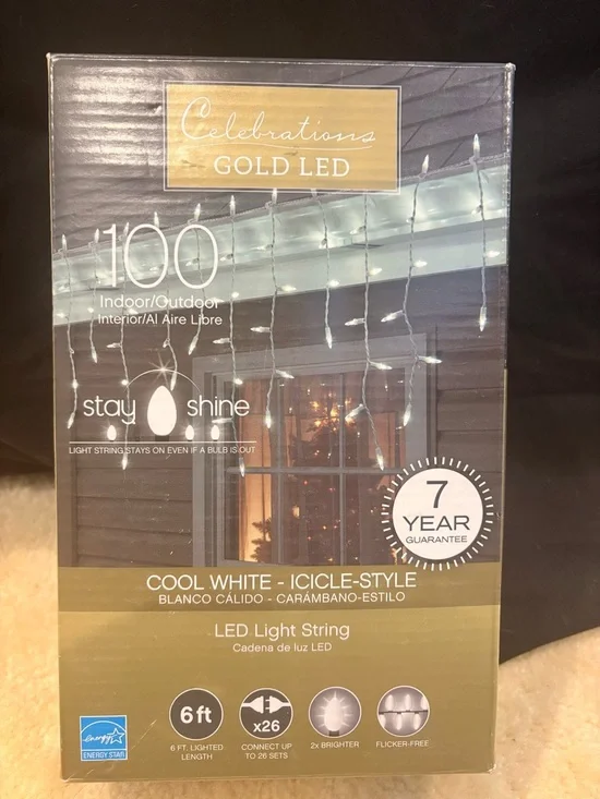 Gold LED Cool White Icicle-Style LED Light String