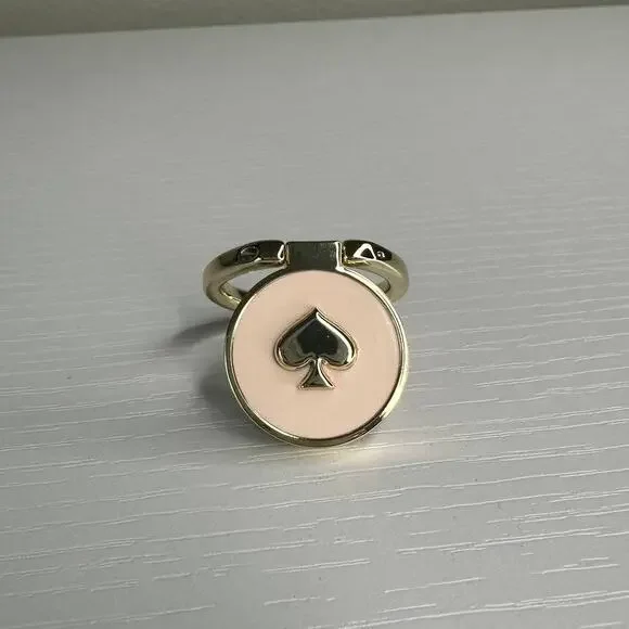 Kate Spade New York Attachable Stability Ring tech Ring Stability Stand