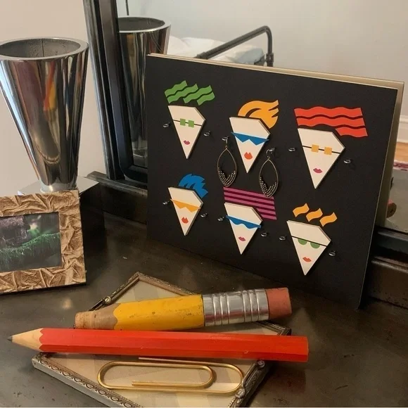 Vintage 80s Deco Pop Art Earring Holder