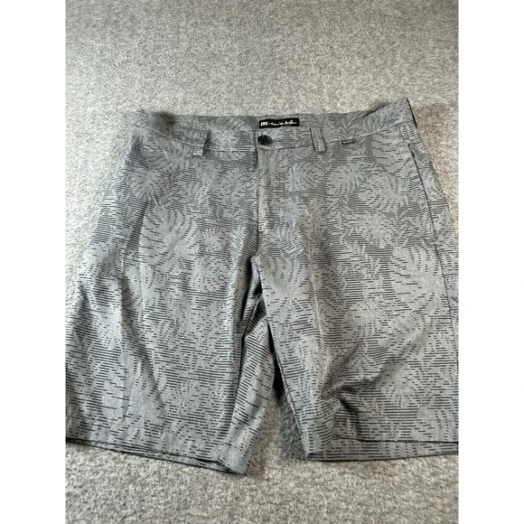 Travis Mathew Mens Black Gray Shorts Leaves Golf Casual Size 36 Stretch