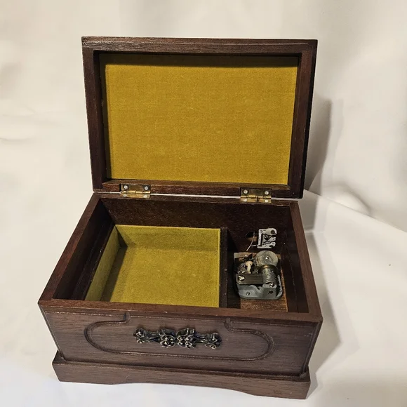 Elegant Wooden Jewelry Organizer with Music Box - Brown