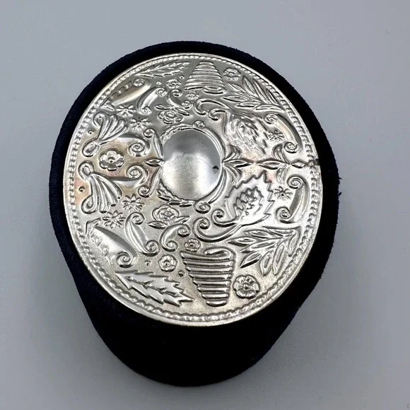 1990 Godinger Silver Art Co Navy Blue‎ Velvet Trinket Jewelry Box Oval Ornate 4