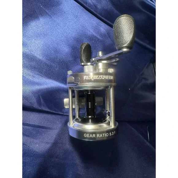 HANDING HD-50L Lure Is A Faith Left Hand Round Baitcasting Reel New In Box