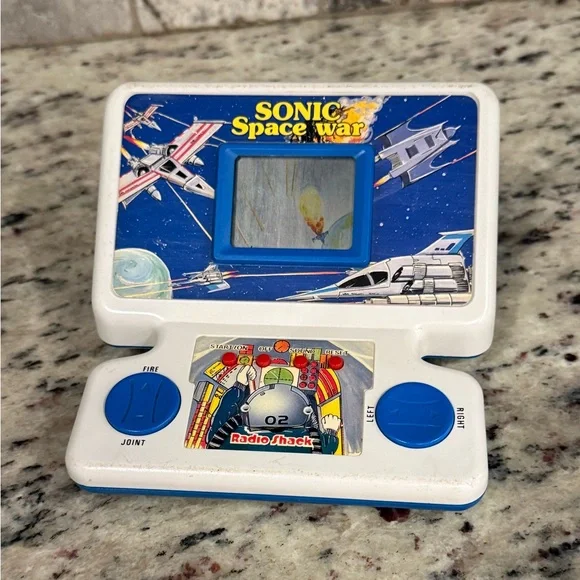 Vintage 80’s Radio Shack Sonic Space Wars Handheld Game Tested