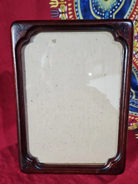 Lovely Mid-Century Modern Solid Wood Frame with Scalloped Inner Border