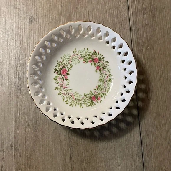 Vintage 1988 Avon Month of June Happy Birthday Trinket/Jewelry/Display Dish EUC