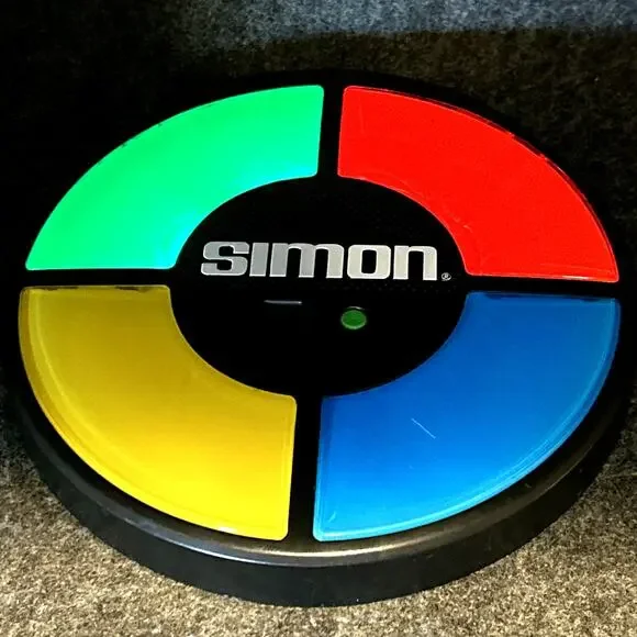 2013 Hasbro SIMON Electronic Memory Game Classic Tested & Working Family Games