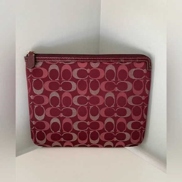 Coach iPad Case Sleeve Signature Logo tablet iPad sleeve case