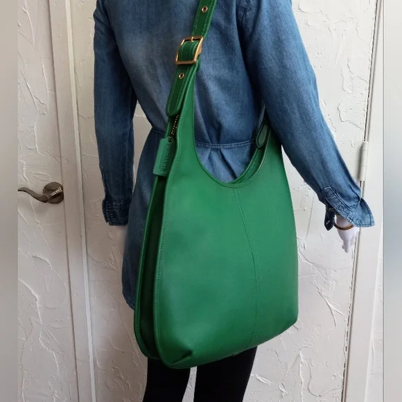 Coach: The Coach Originals Ergo Shoulder Bag 33, Green