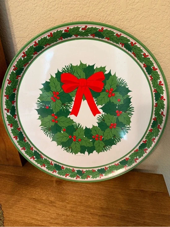 Vintage Hallmark Christmas Wreath Red Bow Metal Serving Tray Holiday Décor 1980