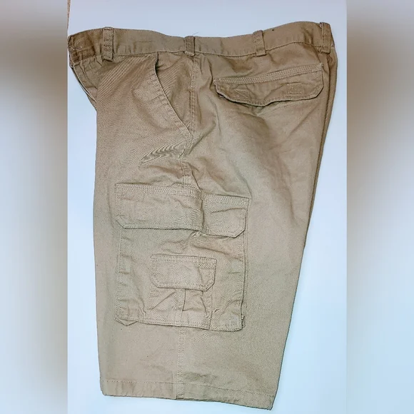 Cargo Shorts with Durable Cotton Blend Men's W38