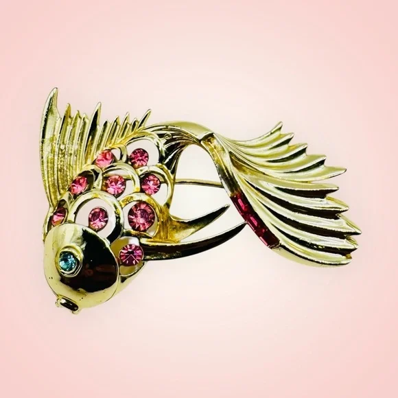 Vintage Gold Plated Sterling Silver Fish Brooch Pink Rhinestones with Stamp.