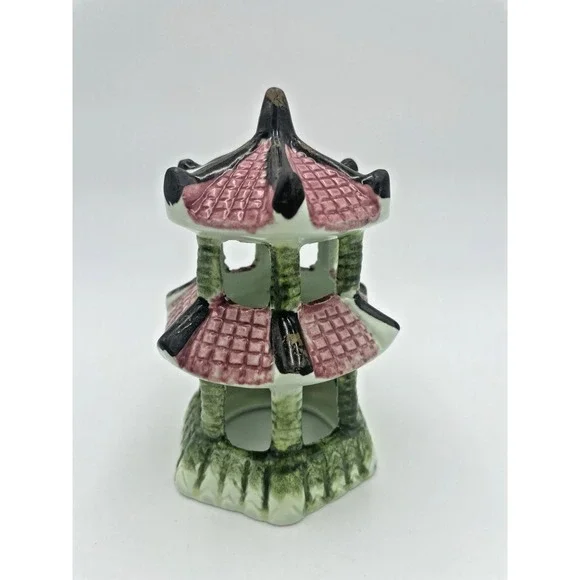 Vtg Aquarium Fishbowl Ceramic Swim Through 3D Japanese Pagoda Tower 5x3.5