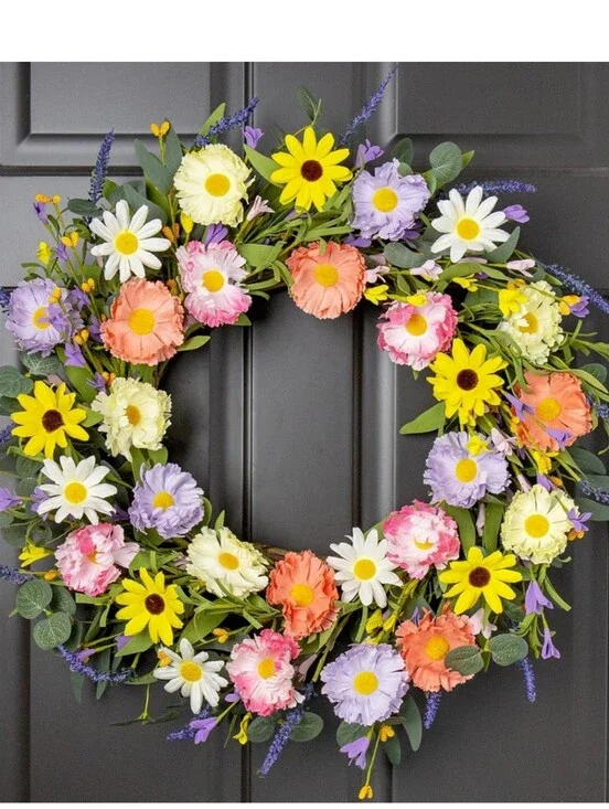 Spring Floral Wreath with Multicolored Daisies