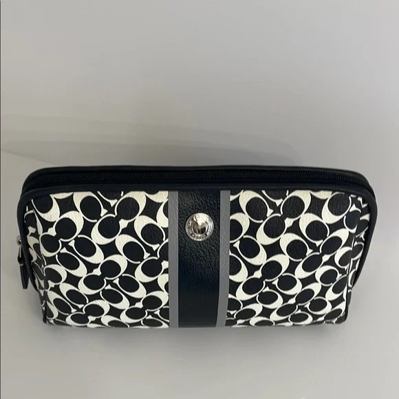 Coach Chelsea Cosmetic Pouch Black & White