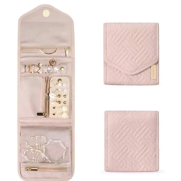 BagSmart Travel Trifold Jewelry Storage Organizer Holder Earring Display Blush