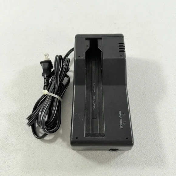 Thomson‎ Consumer Electronics CPS56 AC Adapter Camcorder Battery Charger 17V
