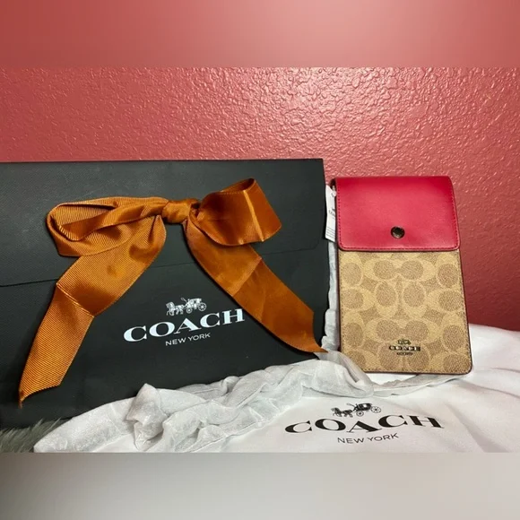 Coach Snap Phone Crossbody In Signature Canvas