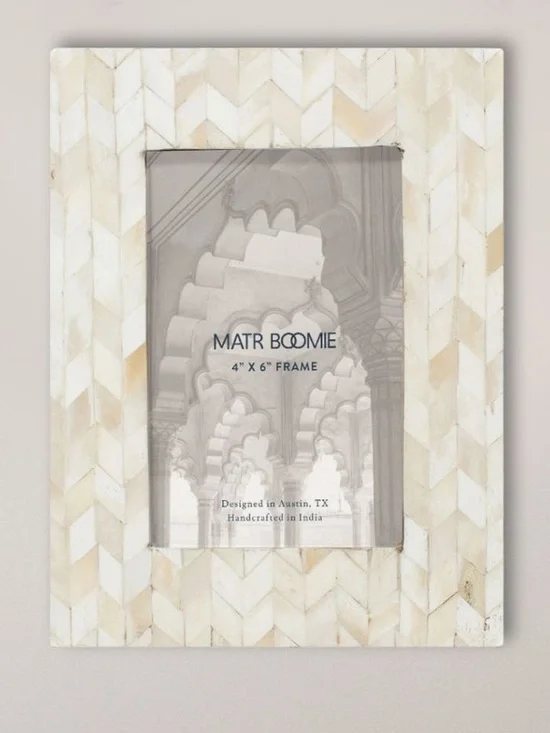 Bone Inlay 4x6 Photo Frame