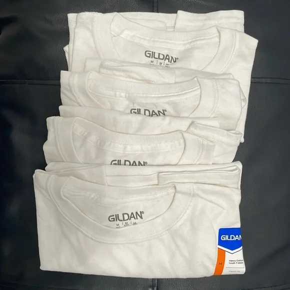 Lot of 4 Gildan Heavy Cotton Youth Short Sleeved Tagless White T-Shirt Size M