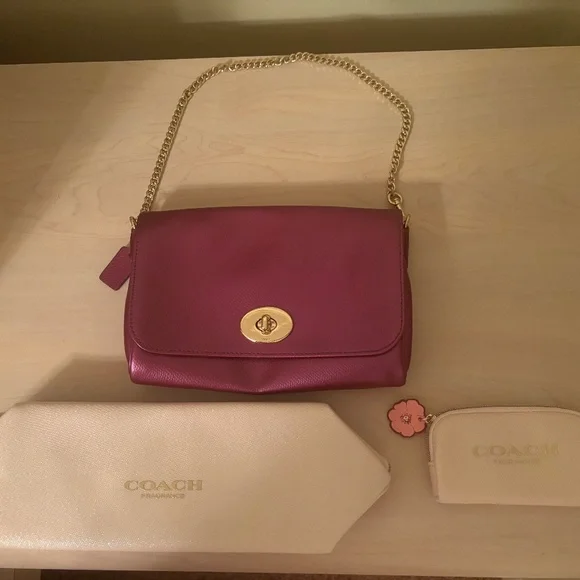 Sale!New Coach Leather Violet Crossbody w/ 2 Straps & Coach 2 Cosmetic Bags Set