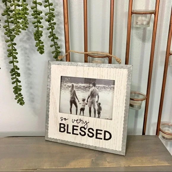 So Very Blessed Farmhouse Hanging Photo Frame