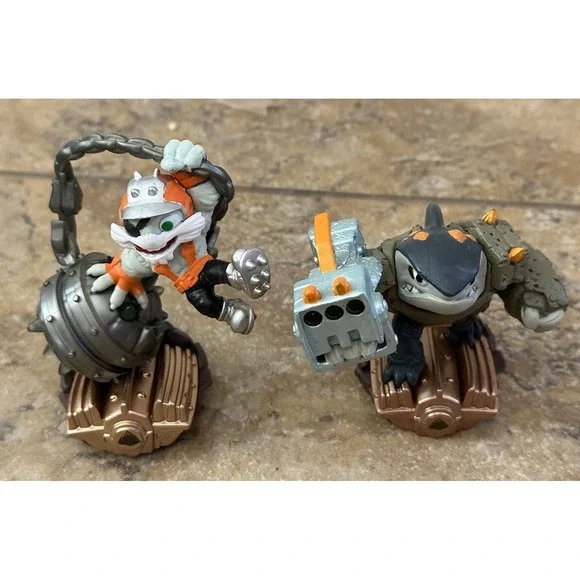 2 Lot Skylanders: SuperChargers Shark Shooter Terrafin Figurine, Smash Hit