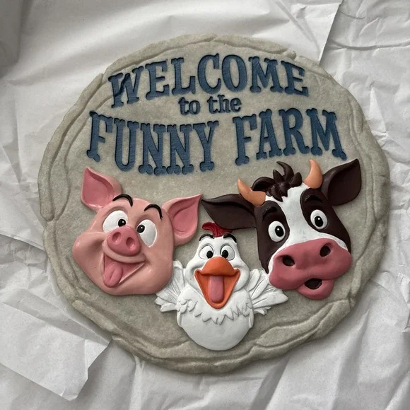 Spoontiques Garden/Wall/ Porch Decor Farmhouse Pig, Cow Chicken Stepping Stone -