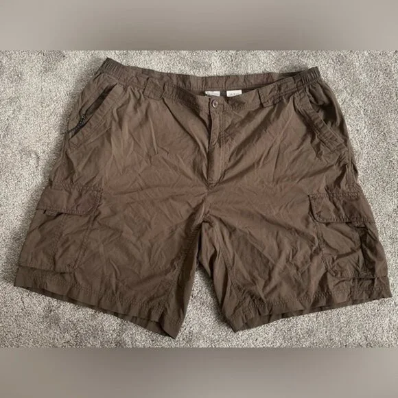 Columbia Mens Titanium Omni Dry Brown Tan Shorts Size XXL Titanium Omni Dry