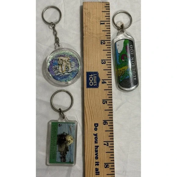 Lot of 3 Keychain North‎ Carolina Animals Polar Bear,Otter,Audubon Zoo Keychain