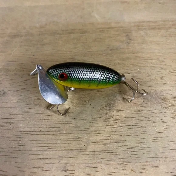 Vintage Jitterbug Style Lure 2.5” Topwater with 2 Treble‎ Hooks